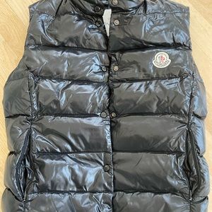 Moncler vest